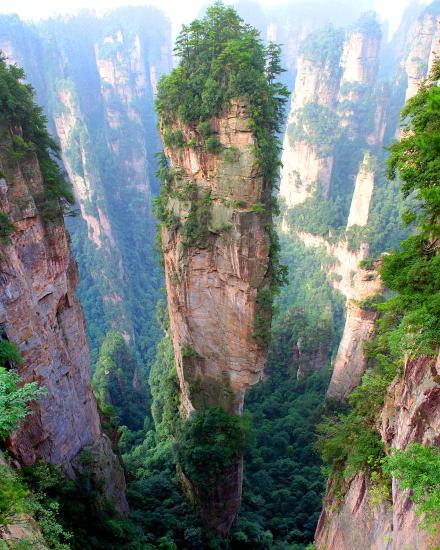 Penggunungan Tianzi, China